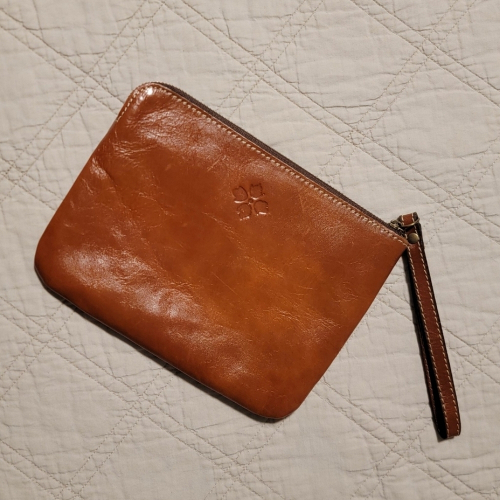 Patricia Nash Cassini Wristlet Clutch